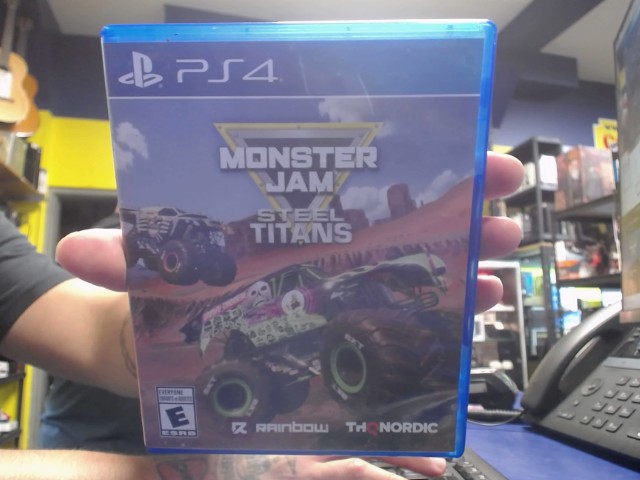 Monster jam steel ttans