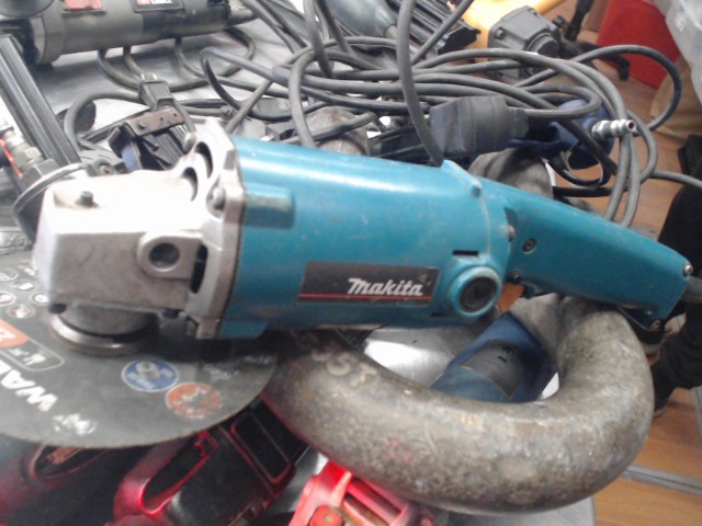 Grinder electrique
