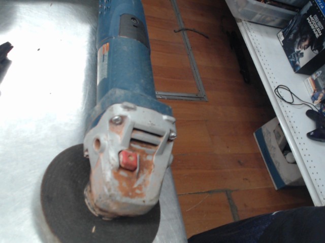 Grinder electrique