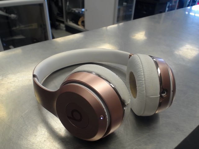 Ecouteurs beats couleure rose gold