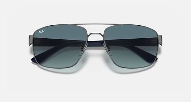 Rayband dans case