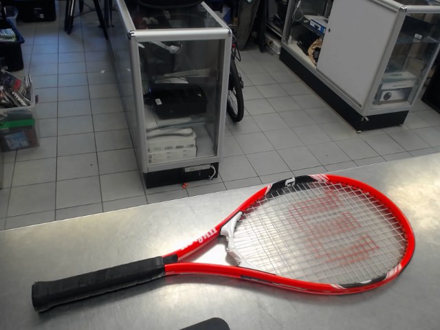 Raquette tennis wilson federer rouge