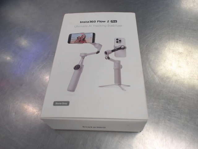 Stalibisateur insta360 flow 2 pro