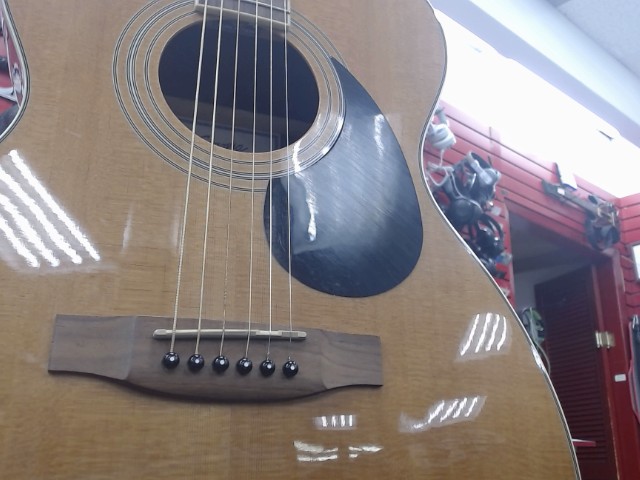 Guitare acoustique segovia + case soft
