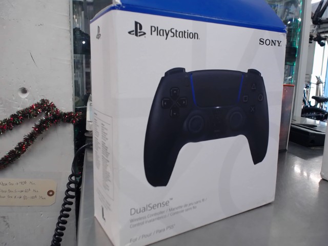 Manette ps5 en boite