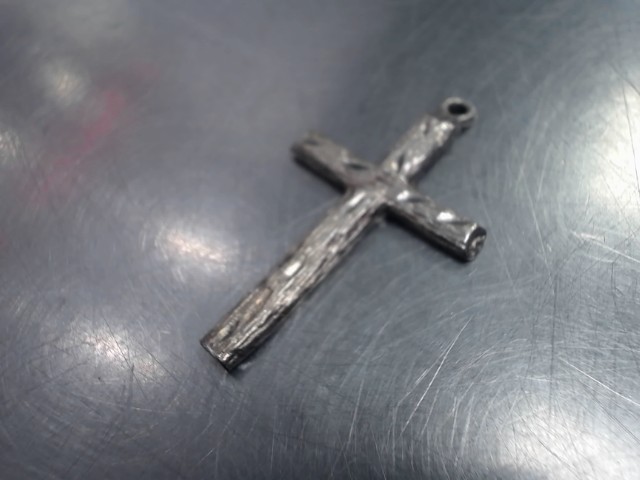 Breloque en argent croix