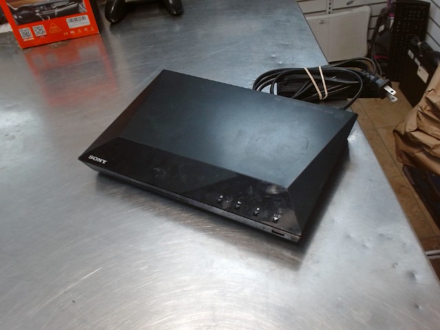 Lecteur blue-ray sony + remonte
