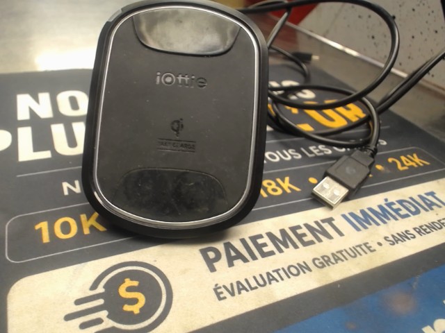 Robotic vacuum cleaner