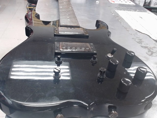 Guitare sans corde