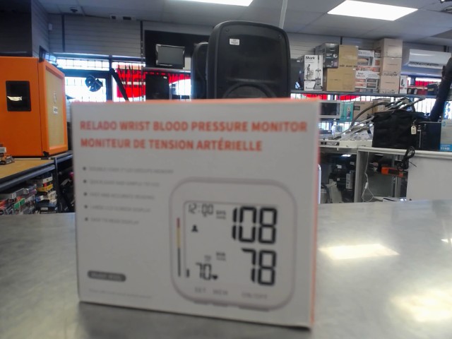 Moniteur de tension arterielle poignets