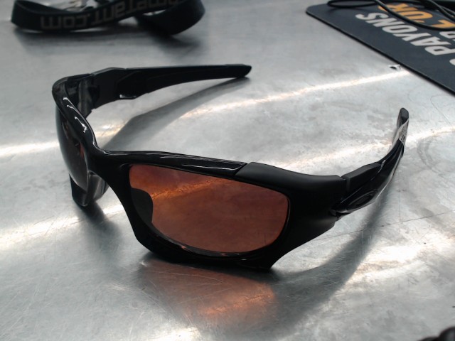 Oakley pit boss 2