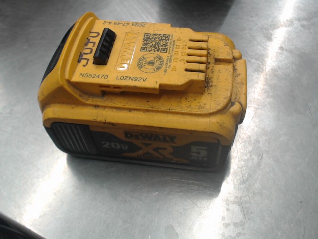 Batterie dewalt 20v 5ah tag juju