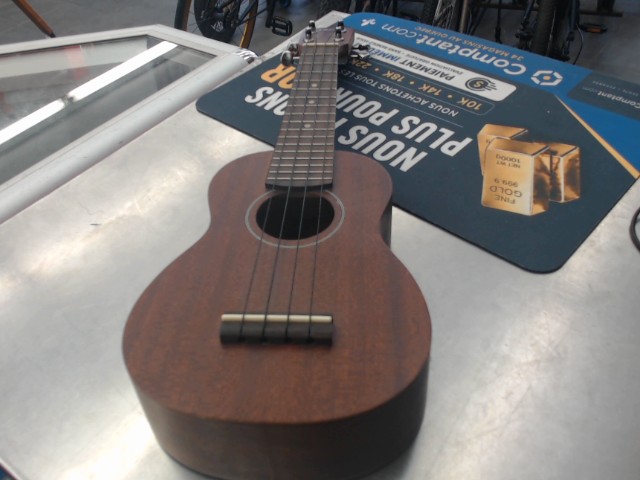 Ukuluele soprano standard