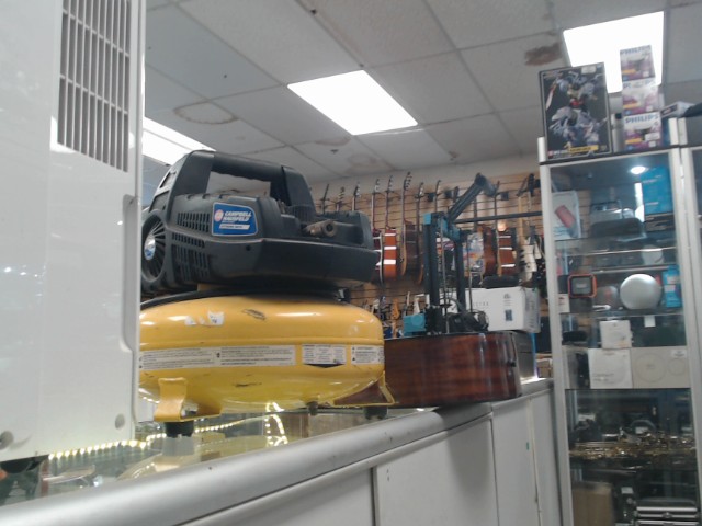 4gal compressor 2.6hp