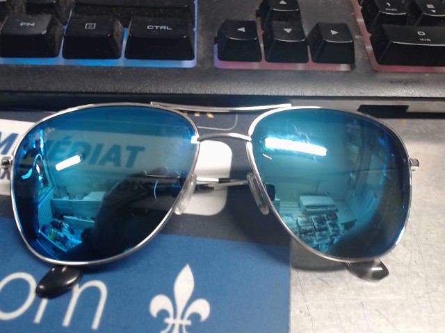 Lunette fume bleu