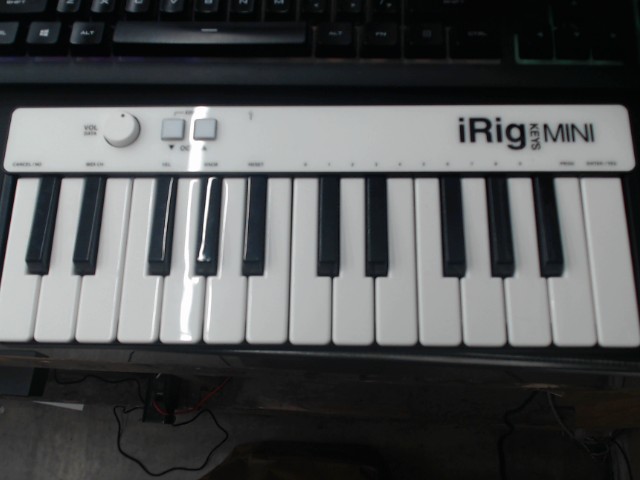 Petit clavier electronique usb