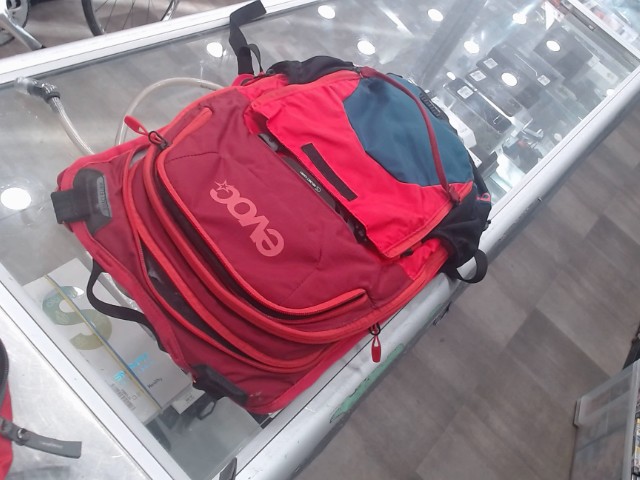 Sac d'hydratation rouge