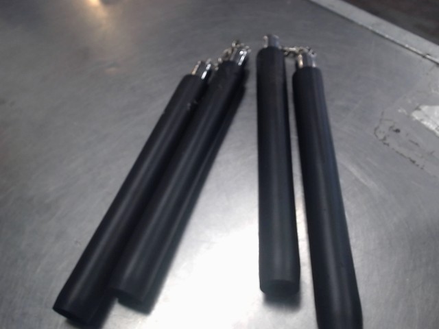 Pair de nunchucku