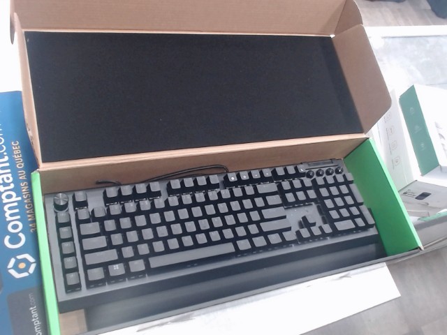 Clavier mecanique blackwidowv4pro bo