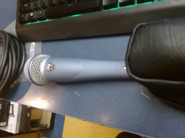 Micro dans son sac avec xlr