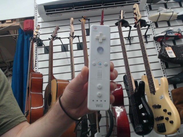 Manette nintendo wii blanche