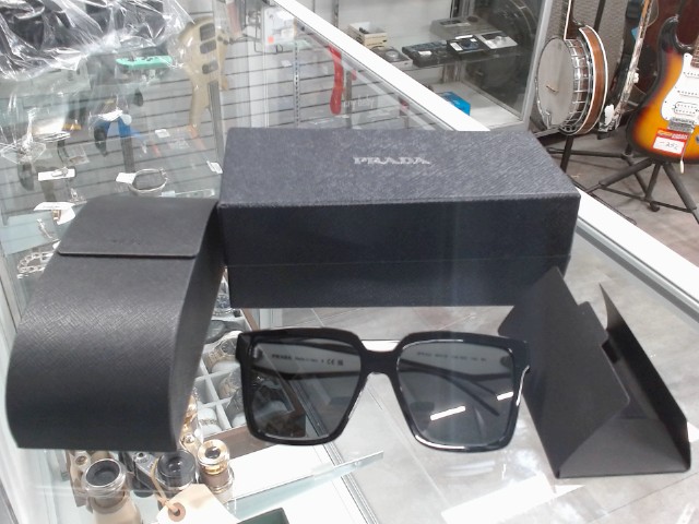 Lunettes de soleil