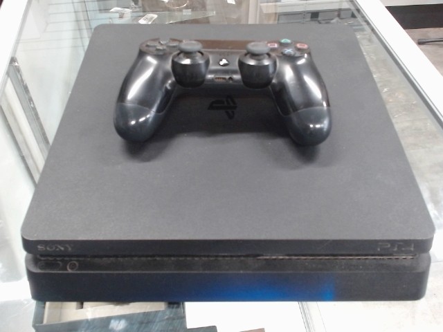 Ps4 slim 500 gb avec acc