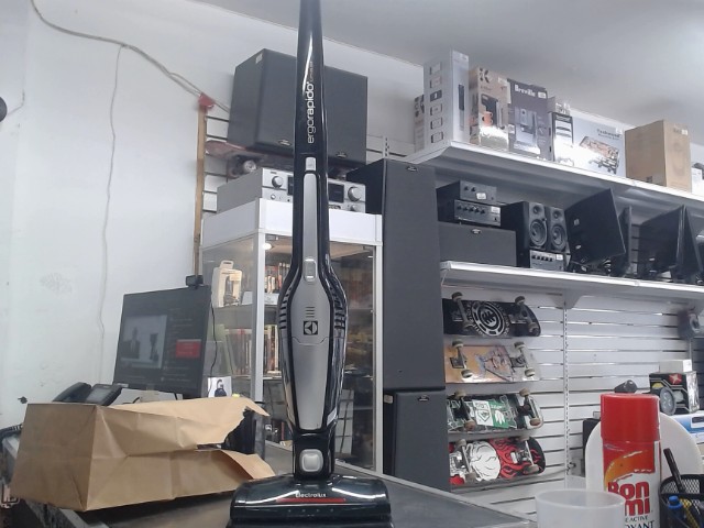 Aspirateur sans fil 2-en-1+chargeur