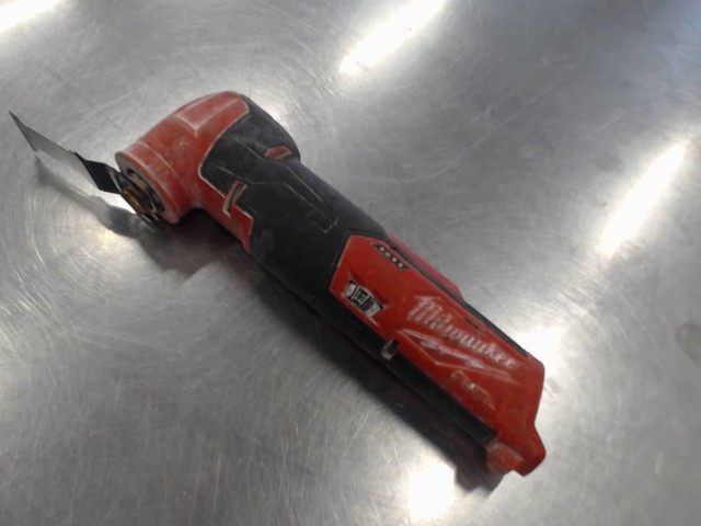 Multi-tool milwaukee m12