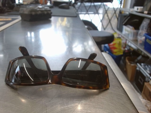 Lunette salvador
