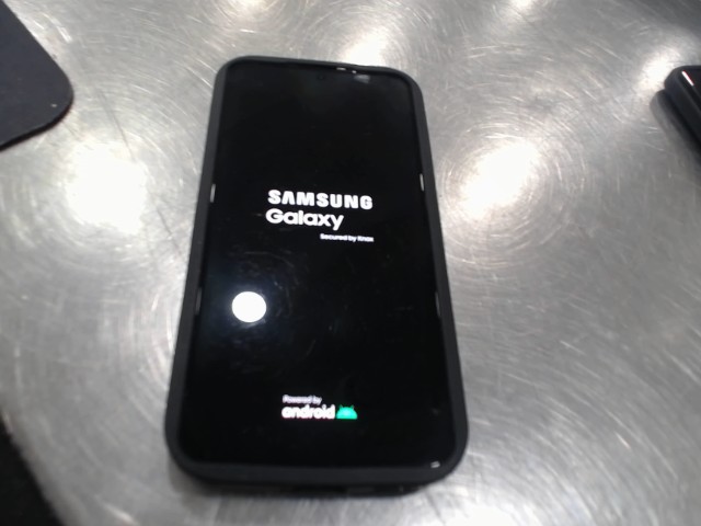 Galaxy s22 avec protecteur frisson