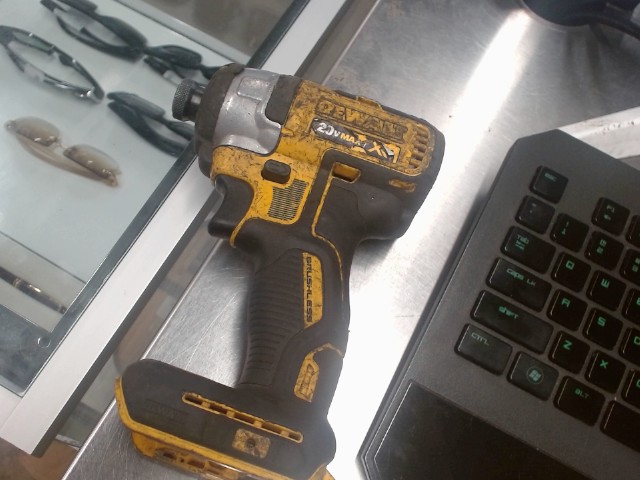 Dewalt impact battu