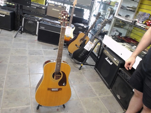 Guitare acoustique