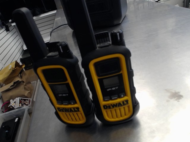 Dewalt walkie talkie ip-67