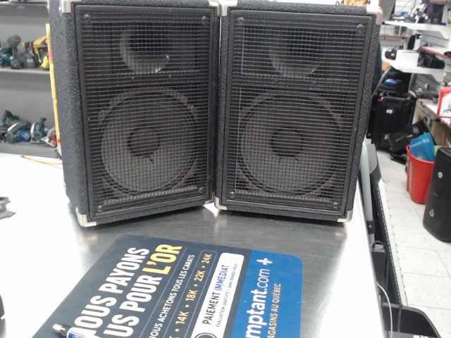 Speaker avec support