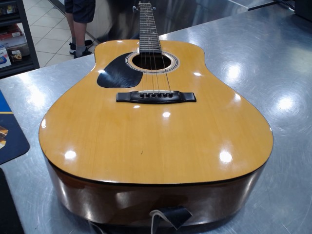 Guitare gauchere