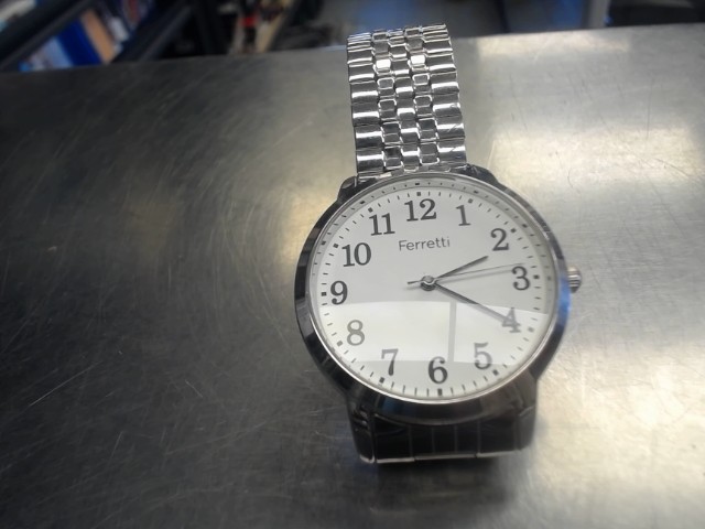 Montre feretti argent�