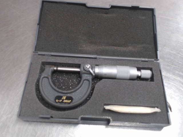 Micrometre manuelle
