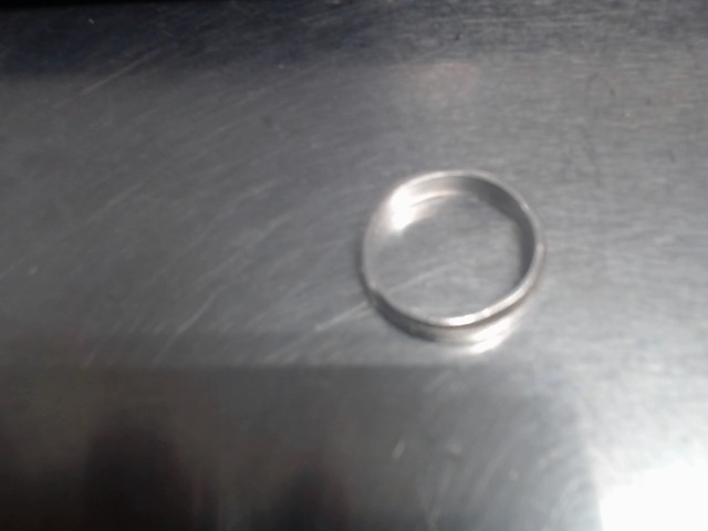Bague en argent 2.98gb