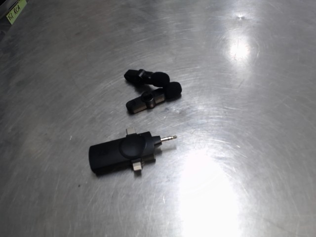 2 micro + adapteur