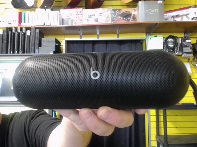 Beats pill haut-parleur bluetooth