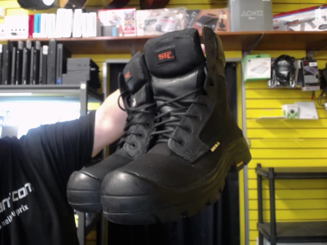 Bottes de travail gore-tex cap acier 9.5