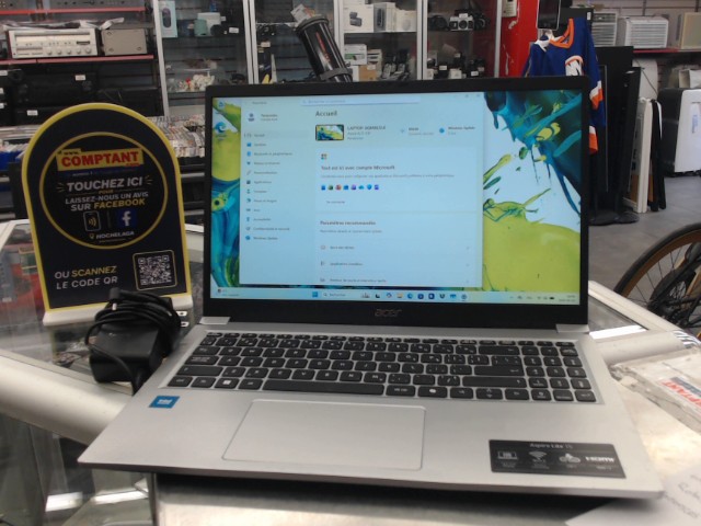 Acer aspire lite 15 int 500gb sto 8gbmem