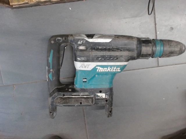 Drill a beton makita