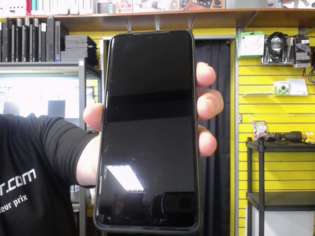 Cellulaire ecran ghosted 128go
