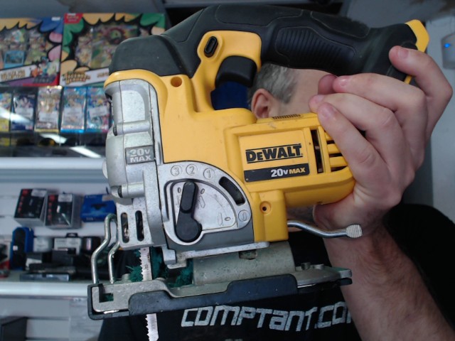 Jig saw dewalt