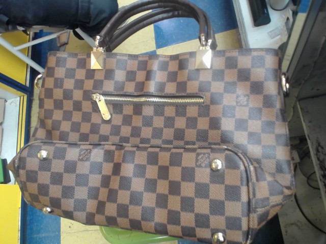 Sac a main fake louid vuiton