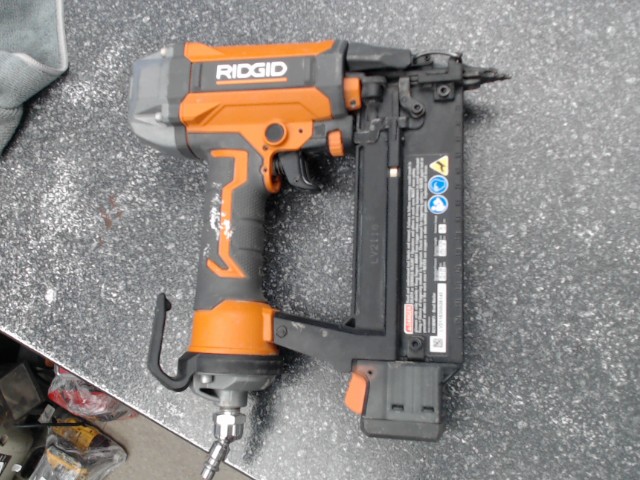 Ridgid 18-gauge 2-1/8inch brad nailer