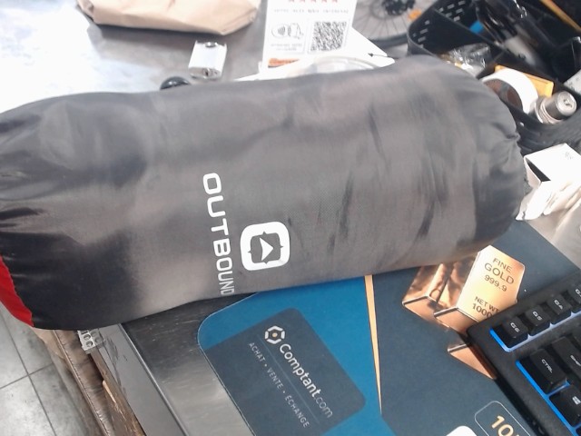 Sac de sport avec tube pour eau
