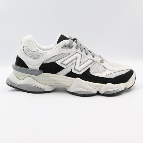 New balance black and grey shoes size 11